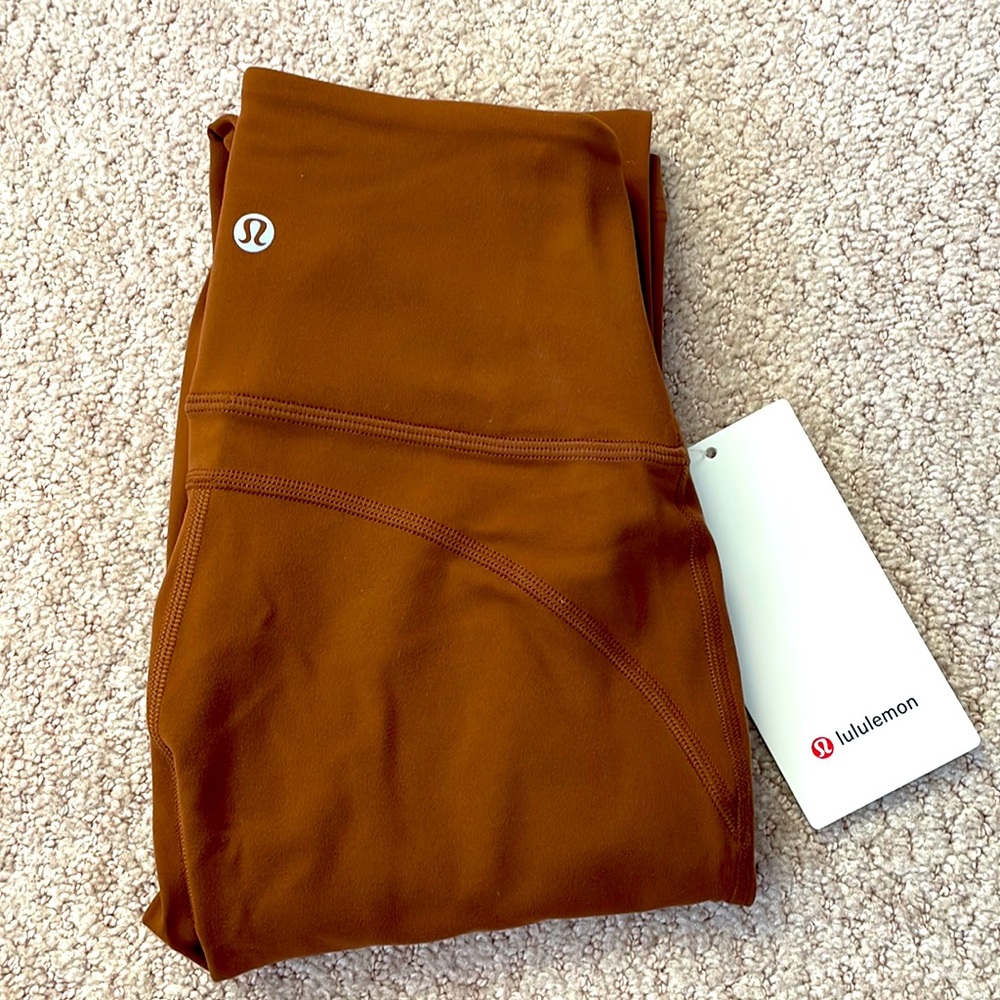 NWT NWT Lululemon Groove Super-High-Rise Flared Pant *Nulu Roasted Brown Size 2